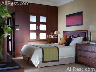 Four Seasons Hotel 28